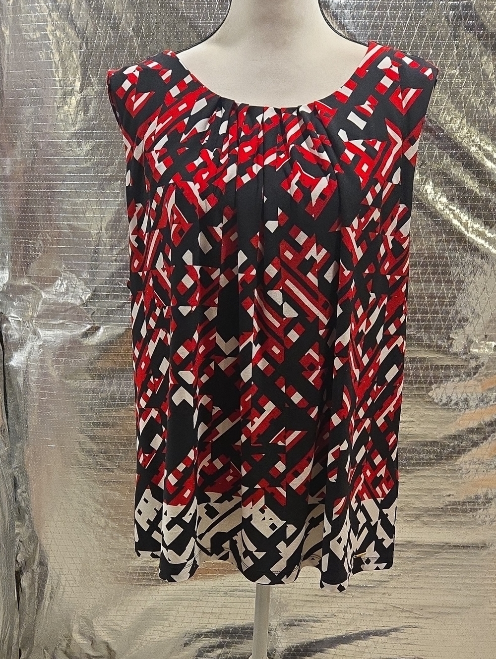 Calvin Klein Red, Black & White Geometric Pleated Sleeveless Blouse